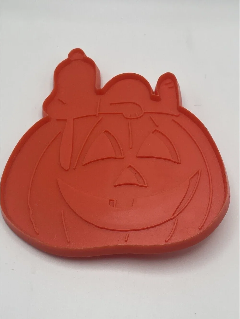 Vintage Peanuts Snoopy Halloween Jack-O-Lantern Pumpkin Cookie Cutter Oversized